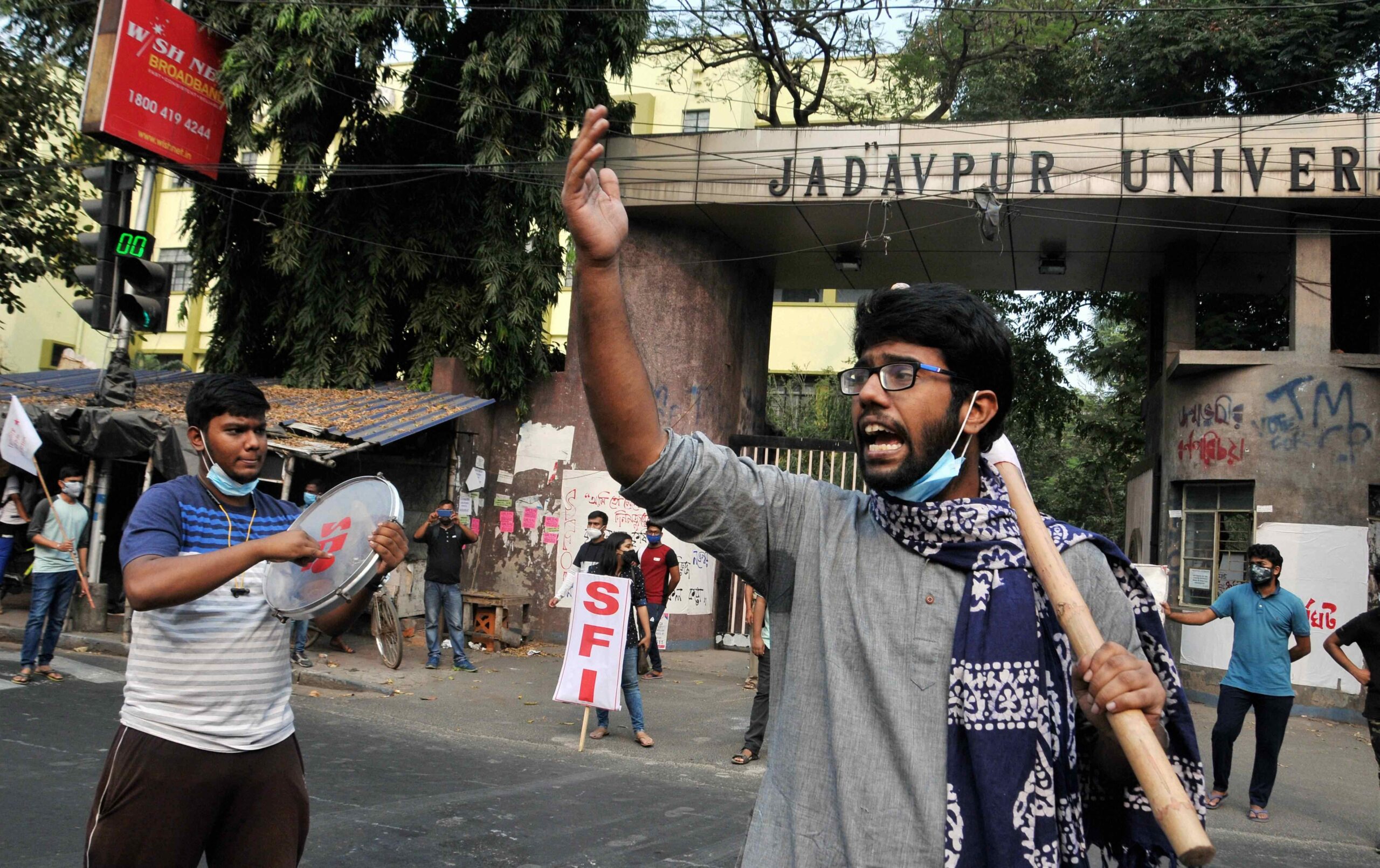 Jadavpur University,West Bengal,Mysterious Death,Student,First Year Student