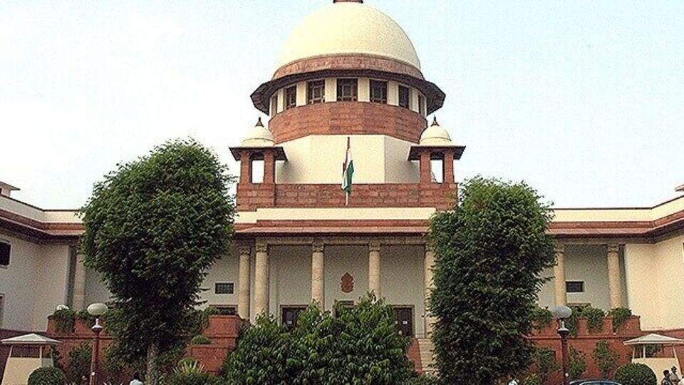 Supreme Court,Fake Website,Phishing Attack,Confidential Details