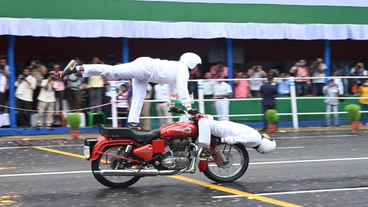 Independence day,Red road,Kolkata,Kolkata police,West Bengal police,CM Mamta Banerjee,West Bengal administration