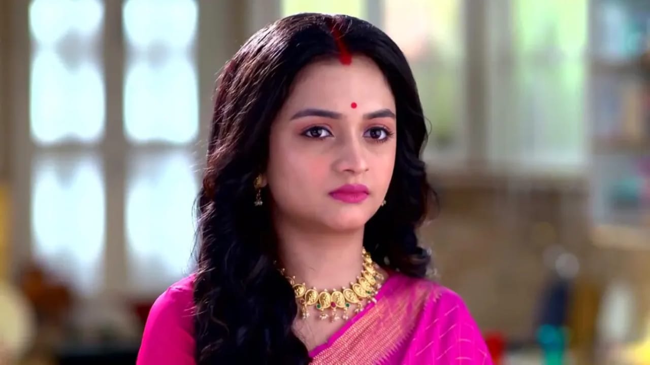 Bengali Serial Actress,Zee Bangla,Divyani Mondal,Arunima Haldar,Titiksha Das,Mohana Maiti,Shrabani Bhuniya,Shruti Das,Aratrika Maity,Pallavi Sharma,Manali Dey,Ankita Mallick.