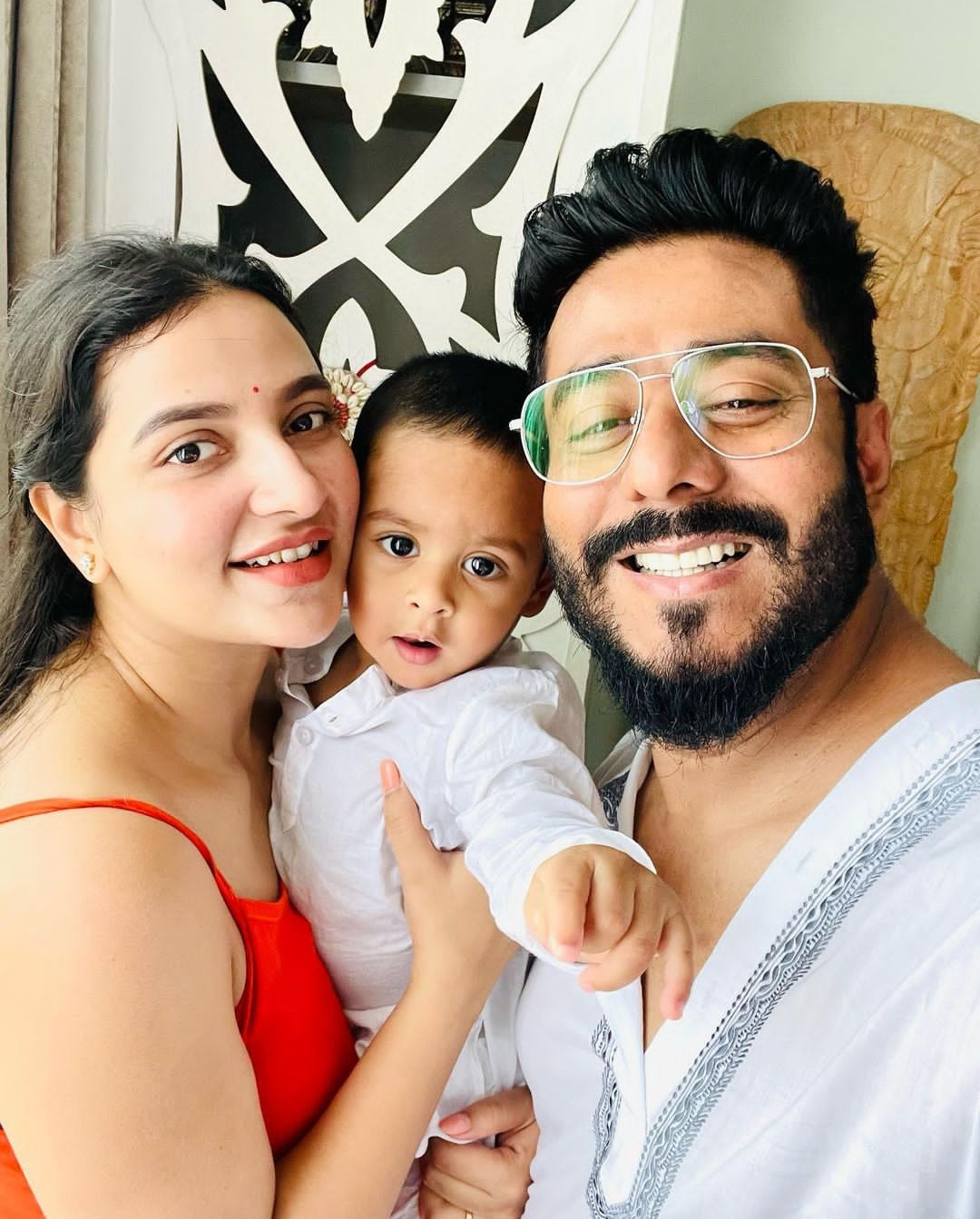 Dev,Subhashree,Raj Chakraborty