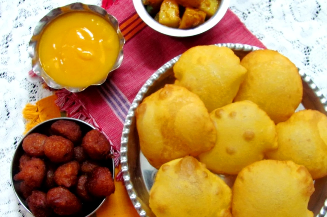 Recipe,Bengali Recipe,Home made Taler luchi