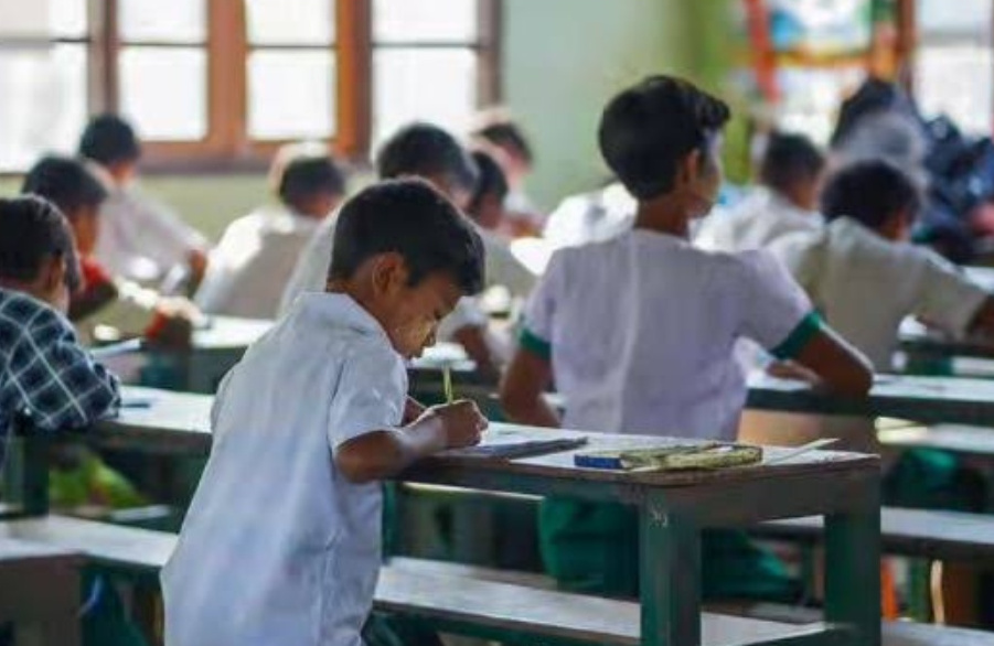 India,School,School student,punishment,Hospitalized