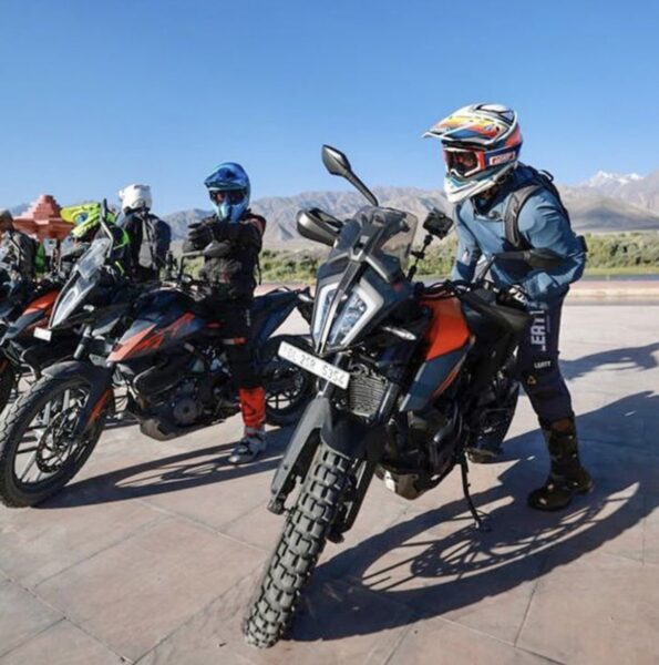 Ladakh,Rahul Gandhi,Sports Bike,Congress