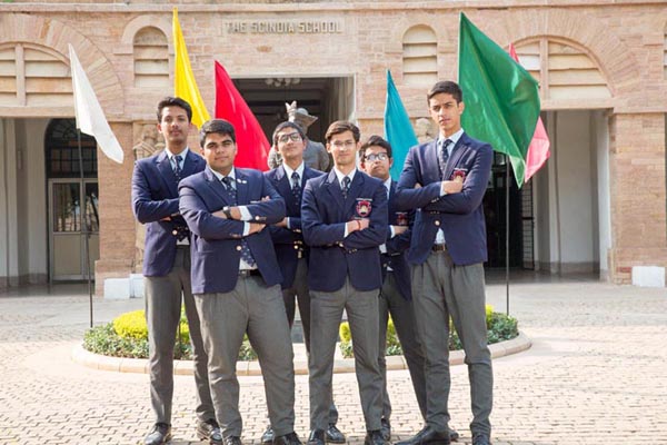 Expensive School,Scindia School,Rajasthan,Mukesh Ambani,Salman Khan