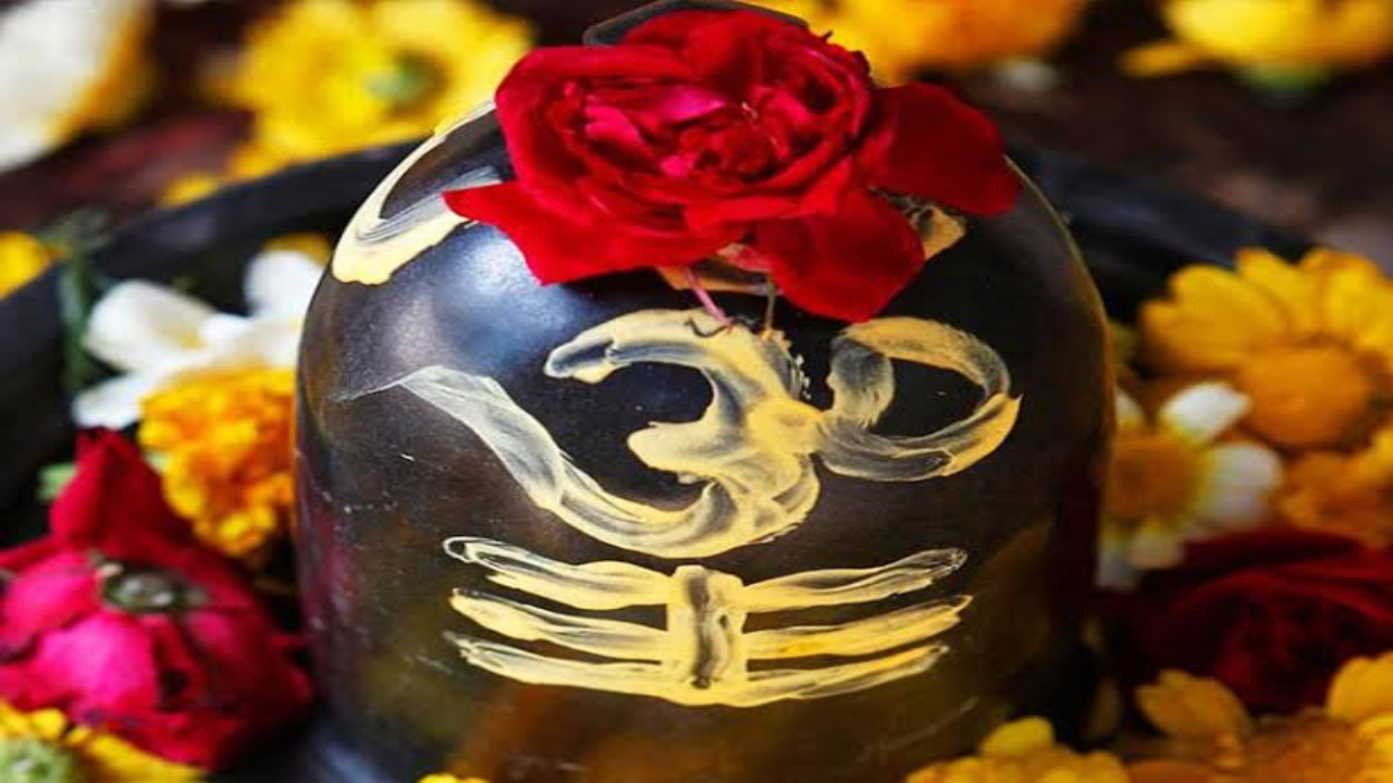 108 names of shiva,shrabon mash,shrabon mash sombar,lord Shiva