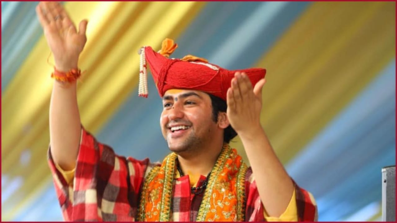 Bageshwar Dham,Dhirendra Krishna Shastri,Uttar Pradesh,Bageshwar Dham’s Dhirendra Shastri,Godman Dhirendra Shastri.