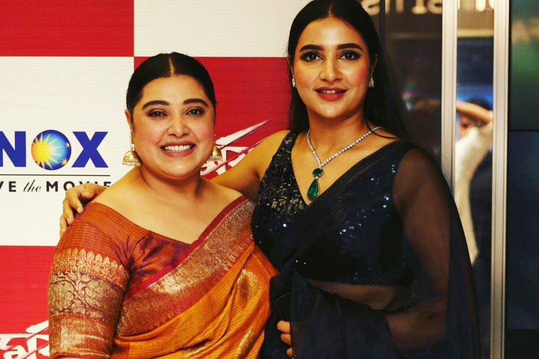 Tollywood,Bengali Movie,Bengali Actress,Subhashree Ganguly,Deboshree Ganguly,Entertainment,Latest update