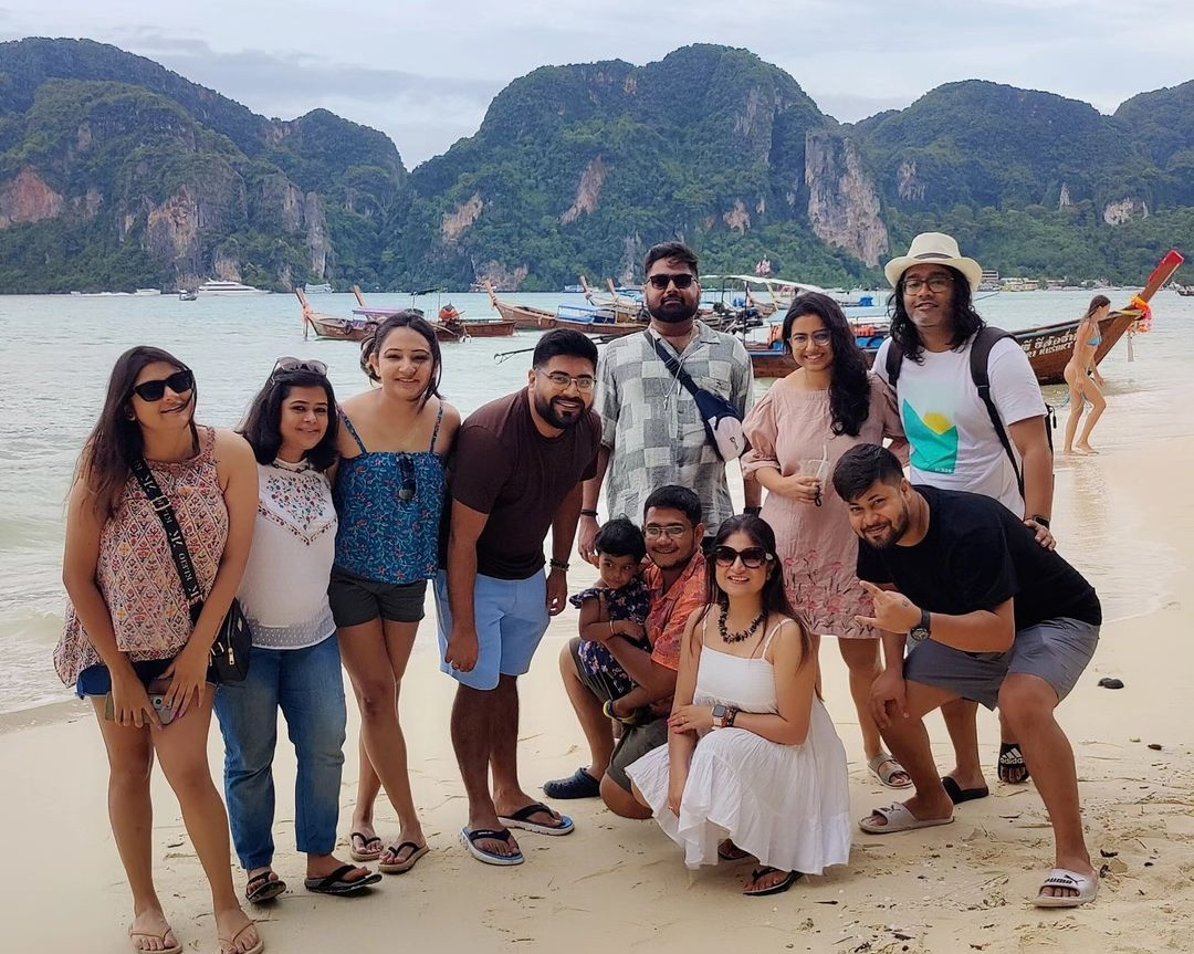 Tollywood,Bengali Actress,Sandipta Sen,Soumya Mukherjee,Trip,Thailand