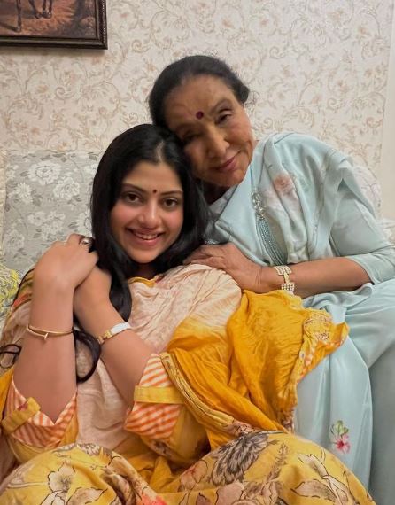 Asha Bhosle,Zanai Bhosle,Singer,Bollywood
