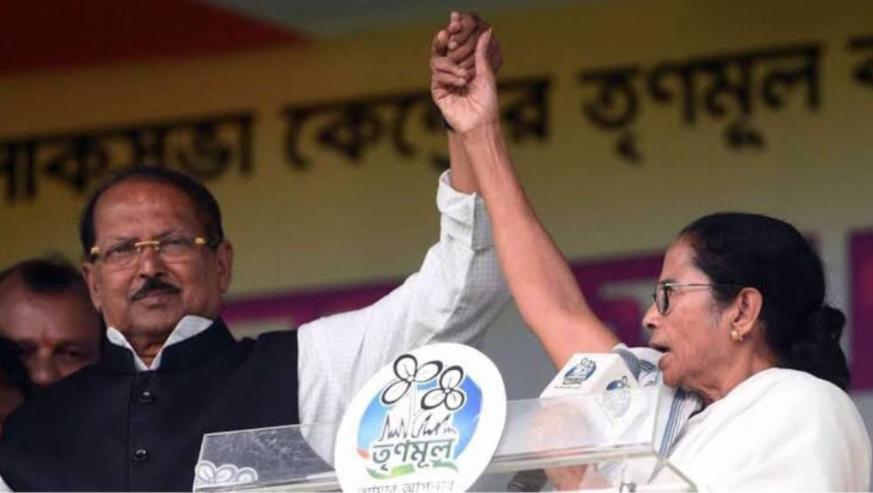 TMC,WB,Durga Puja,Mamata Banerjee