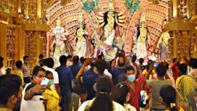 WB,Durga Puja,Festival,Religion,Kolkata Police