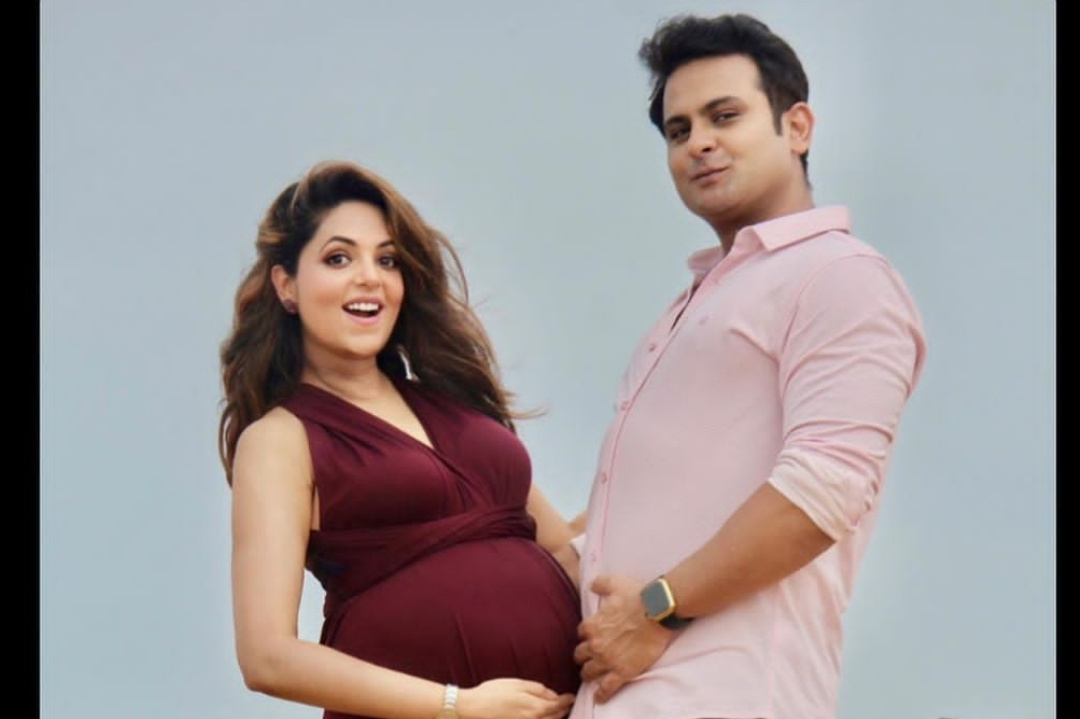Sugandha Mishra,Pregnant,Pregnancy photoshoot,Kapil sharma show