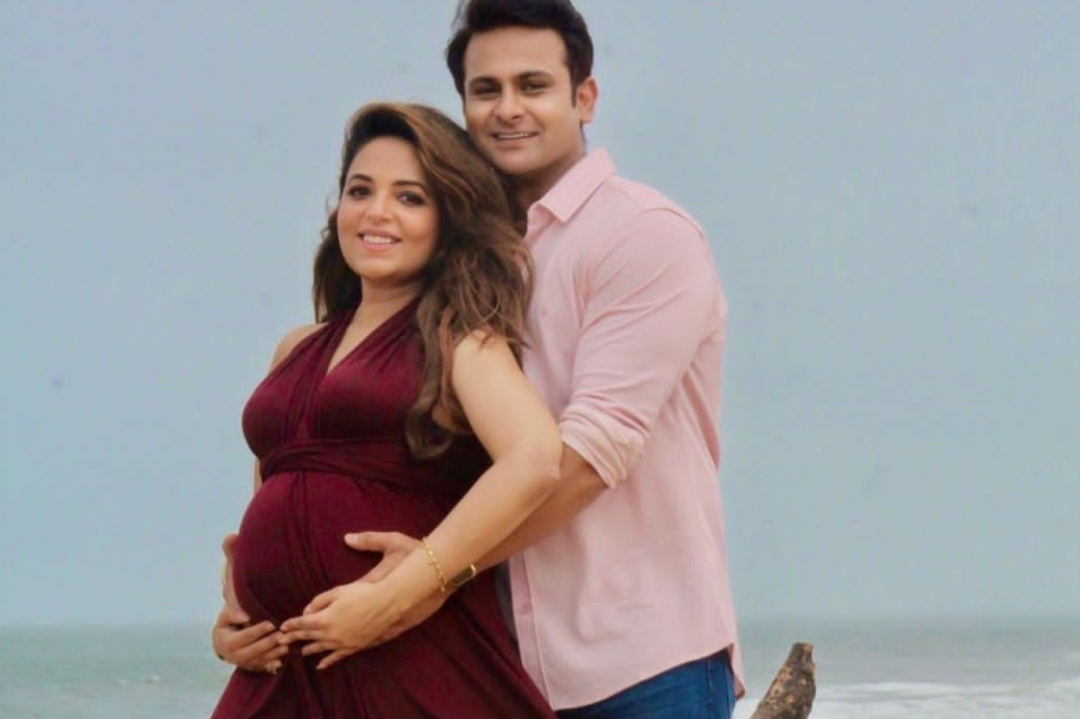 Sugandha Mishra,Pregnant,Pregnancy photoshoot,Kapil sharma show