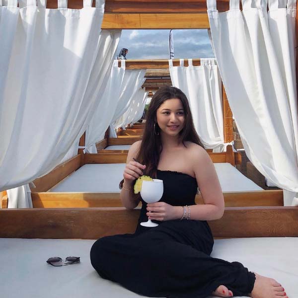 Sara Tendulkar,Shubman Gill,Sachin Tendulkar,Anant Ambani,Kartik Aaryan,Sara Ali Khan,Saif Ali Khan,CWC 2023,World Cup 2023,bollywood,hindi films,indian cricket,সচিন তেন্ডুলকর,শুভমন গিল,বলিউড,হিন্দি ছবি,ভারতীয় ক্রিকেট,Bangla News,Latest Bangla News,News in Bangla,Bengali News,Latest Bengali News,News in Bengali